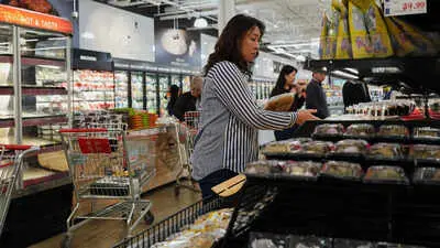 India wholesale inflation eases to 9.78%, US to 4.7%