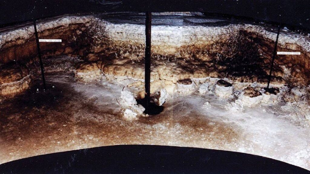 Hanford plant turns US nuclear waste into glass for first time