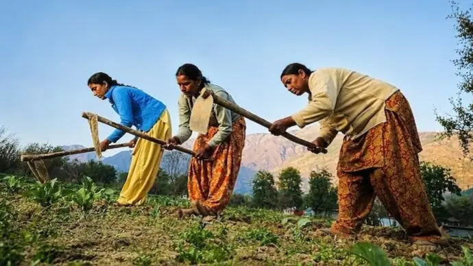 Tamil Nadu unveils Rs 7,015 crore cooperative credit scheme for women