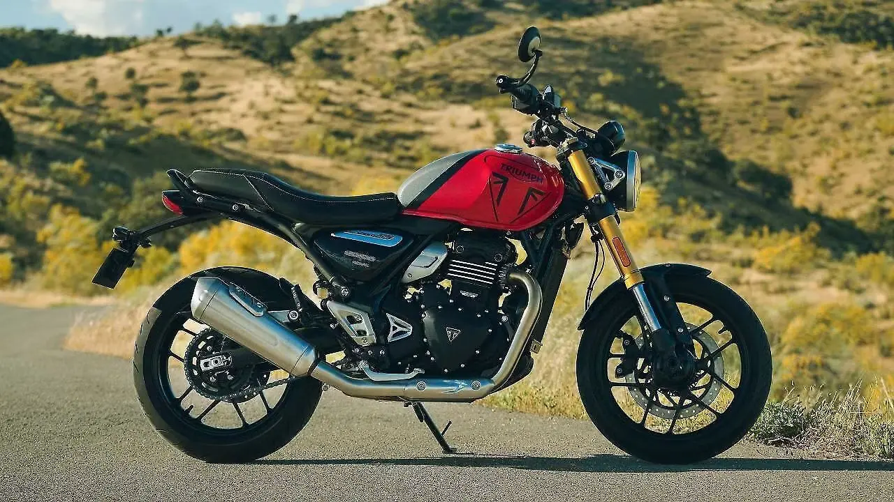 Triumph Speed 400 price cut to Rs 2.34 lakh, free accessories offered