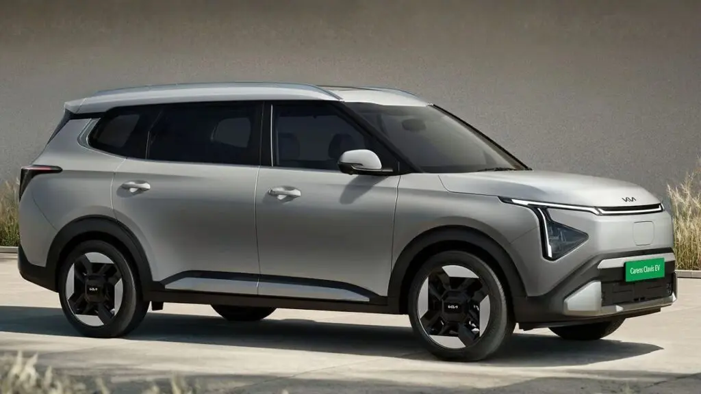 Kia Carens Clavis EV gets 15-year unlimited km battery warranty