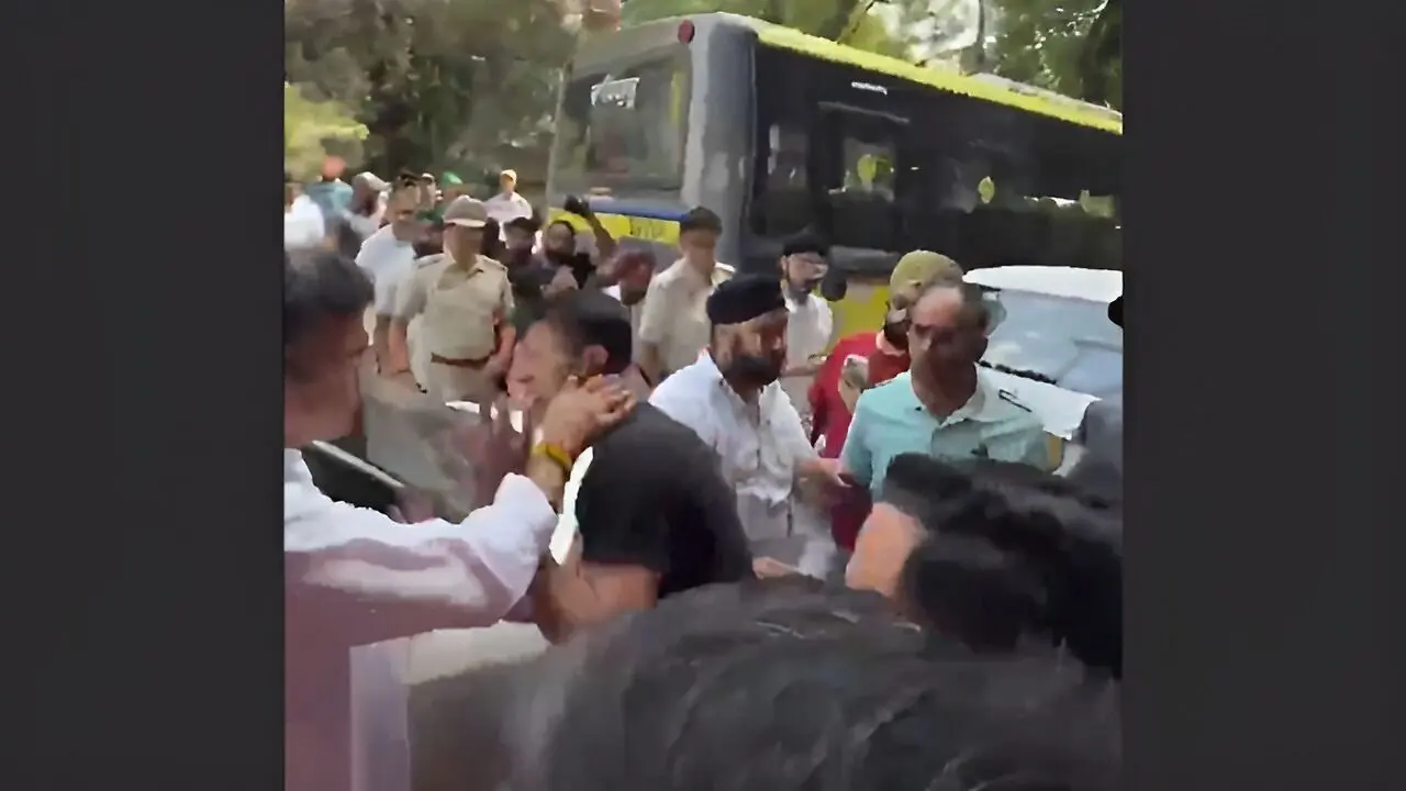 5 complaints filed in Parvesh Verma slap row, police yet to register FIR