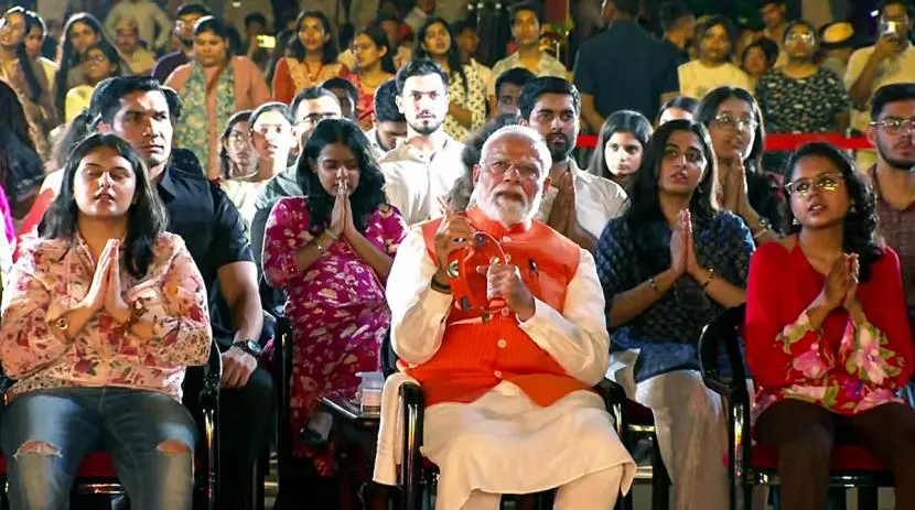 Congress jibe at PM over 'bhajan clubbing' triggers BJP riposte