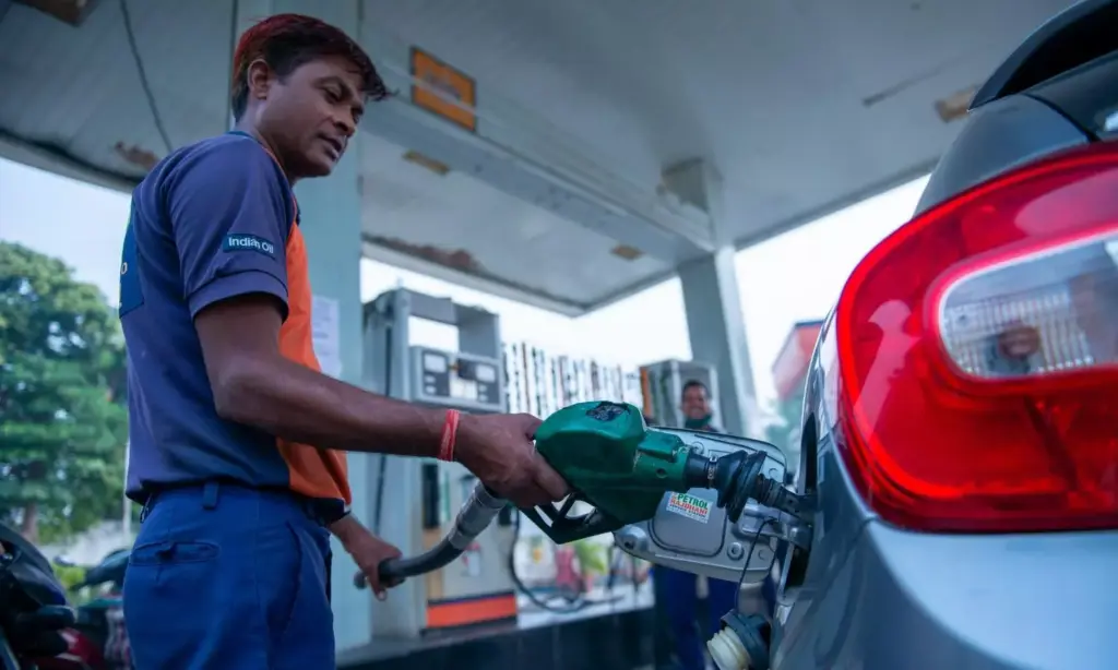 Karnataka inspects 805 fuel pumps, finds 768 under-delivering