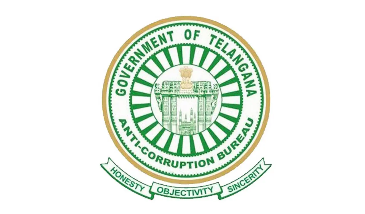 ACB catches Keesara SI accepting Rs 5 lakh bribe