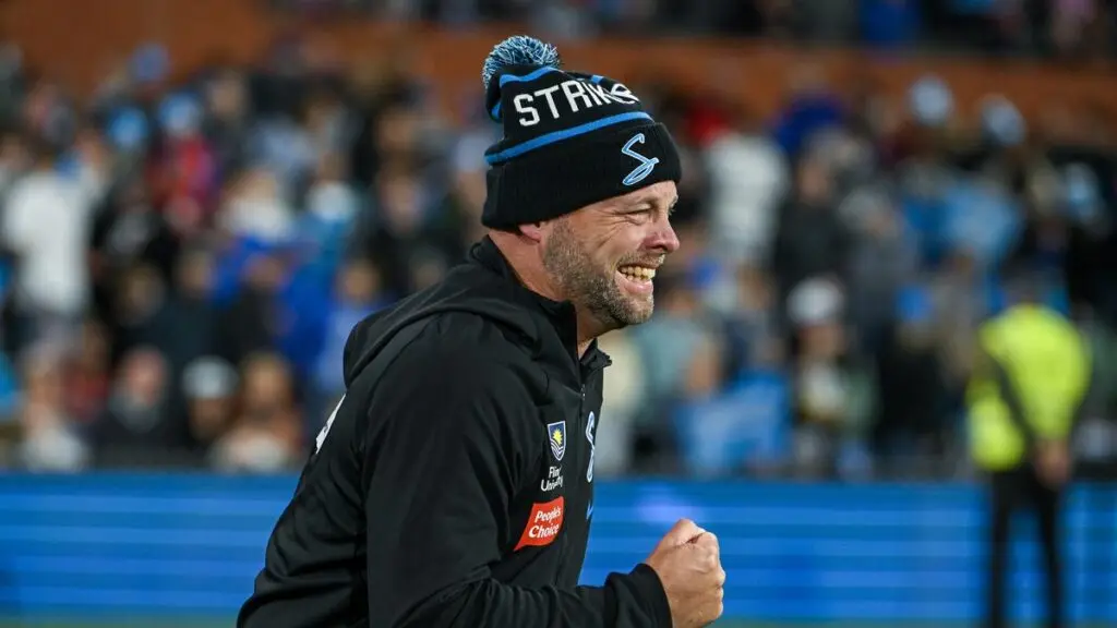 Mumbai Indians name Luke Williams head coach for WPL 2027