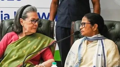BJP hits back at Rahul Gandhi over TMC symbol dispute