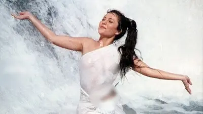 Mandakini defends Raj Kapoor's Ram Teri Ganga Maili scenes