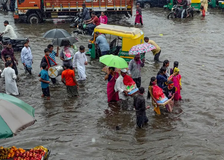 Satellite image shows giant monsoon system driving Gujarat rain