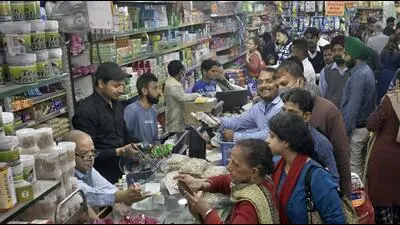 Edible oil prices may stay high longer than onion surge