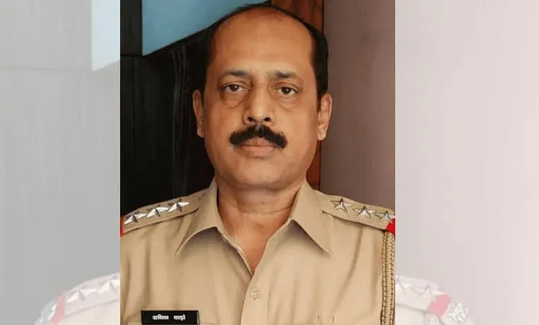 Sachin Waze gets bail as court drops UAPA terror charge