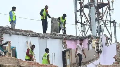 MCD demolishes 397 buildings, seals 152 after PG collapse