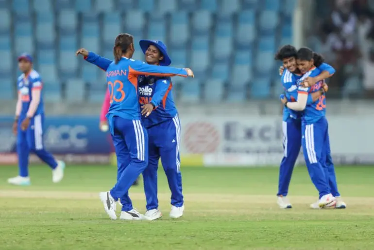 India women refuse Asia Cup trophy from Pakistan's Naqvi