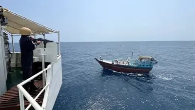 Coast guard seizes ₹3,000 crore drugs from Iranian boat, five held