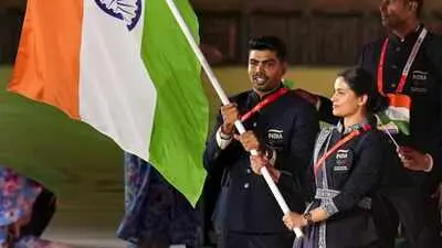 Manu Bhaker wears borrowed kit, misses late coach at Asian Games