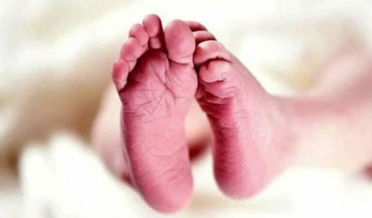 Four-year-old girl dies after getting trapped in car in Kothagudem