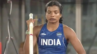 Baranica Elangovan wins India's first Asian Games pole vault medal
