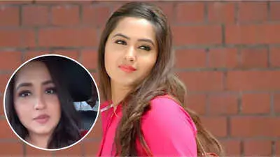 Kajal Raghwani safe after mob attacks car in Bihar Sharif