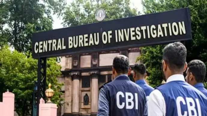 CBI arrests MCD official, 2 others in Rs 15 lakh bribe case