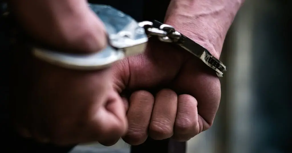 Supreme Court: Written arrest grounds are non-negotiable right