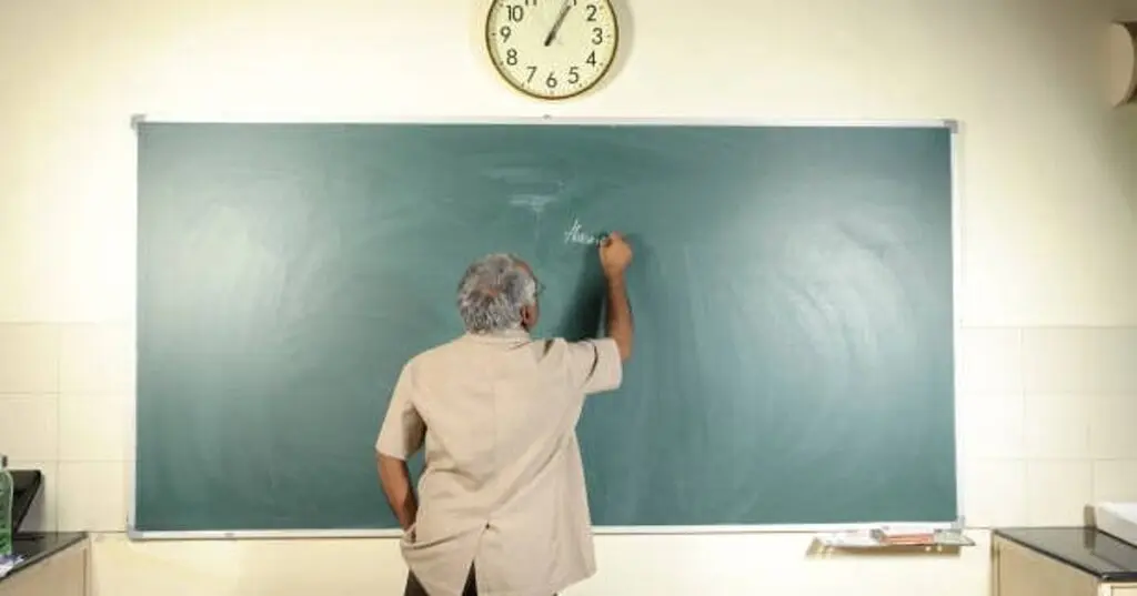 Karnataka approves 814 lecturer posts for PU colleges