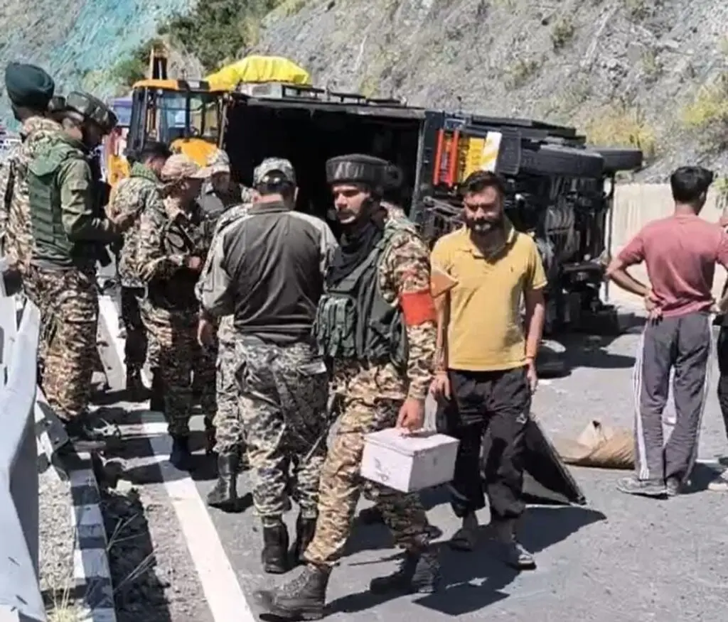 Five BSF personnel injured in Ramban vehicle accident