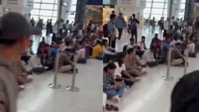 SpiceJet passengers protest at Delhi airport over 24-hour Dubai flight delays