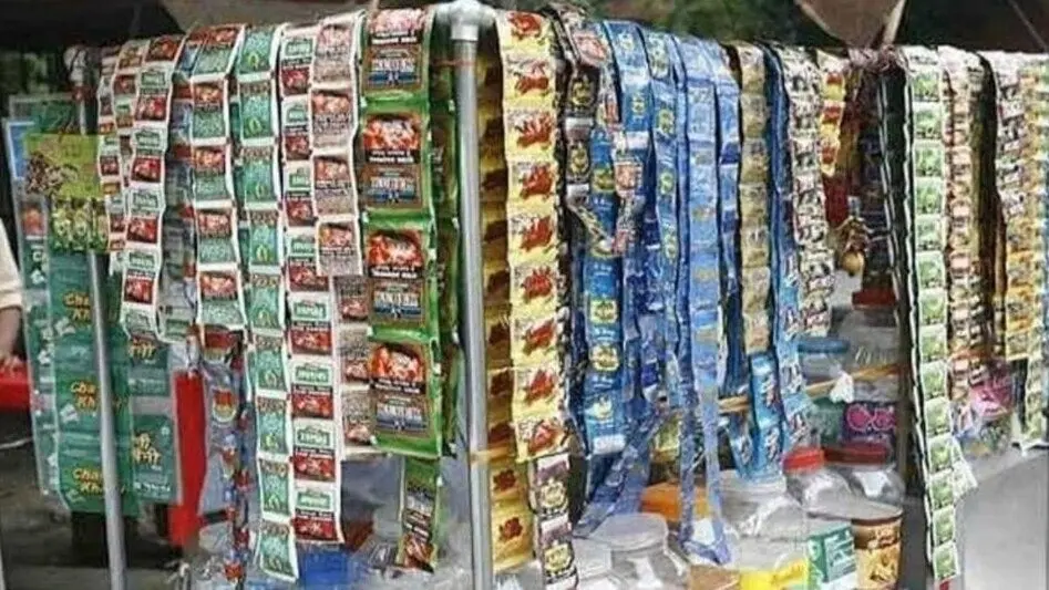 FDA seizes Rs 1.13 crore gutka after six-hour truck chase