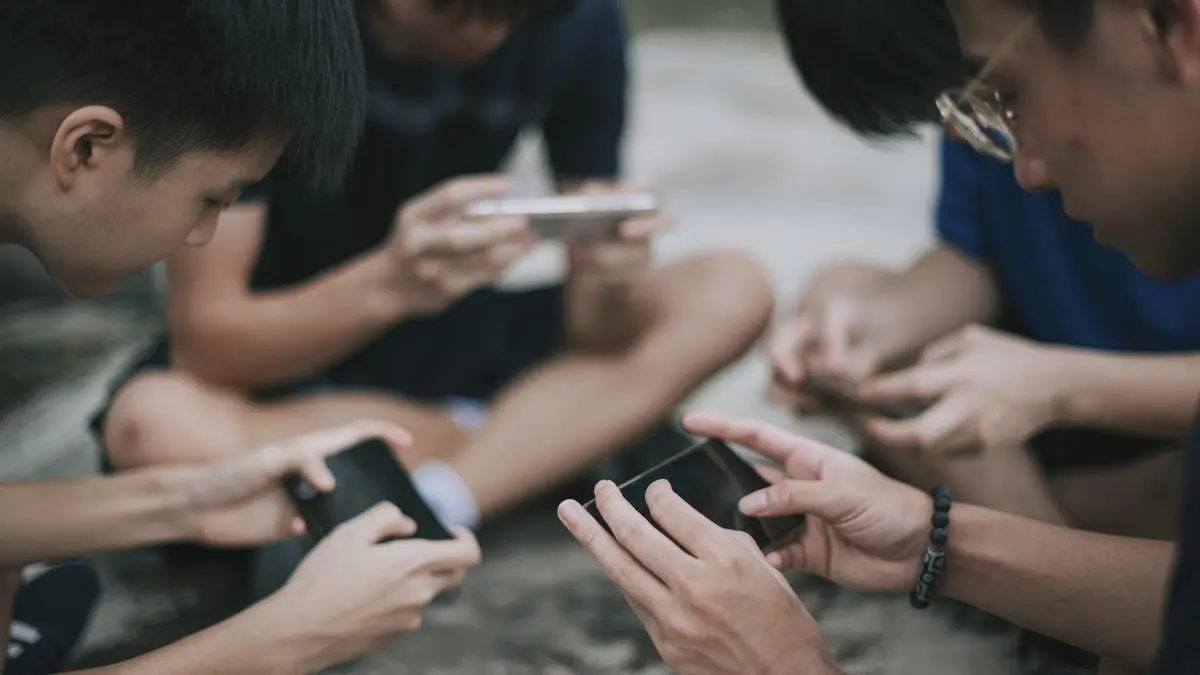 Supreme Court asks Centre to frame rules for minors' social media accounts