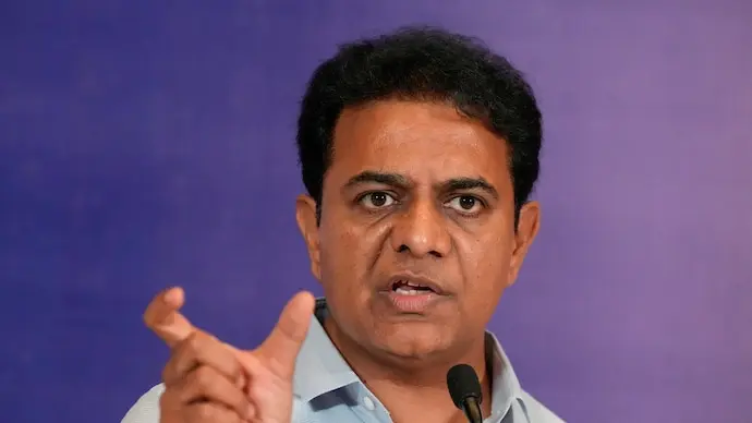 KTR alleges masked attack on aides at Hyderabad police station