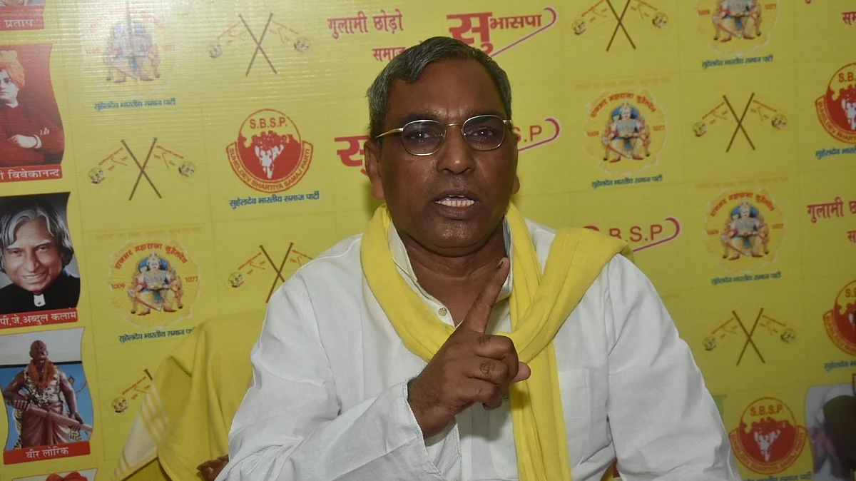 UP minister Rajbhar asks new officials to 'burn' SP, Congress