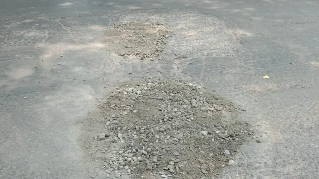 Chennai Corp to buy 260 tonnes of cold mix for pothole repairs