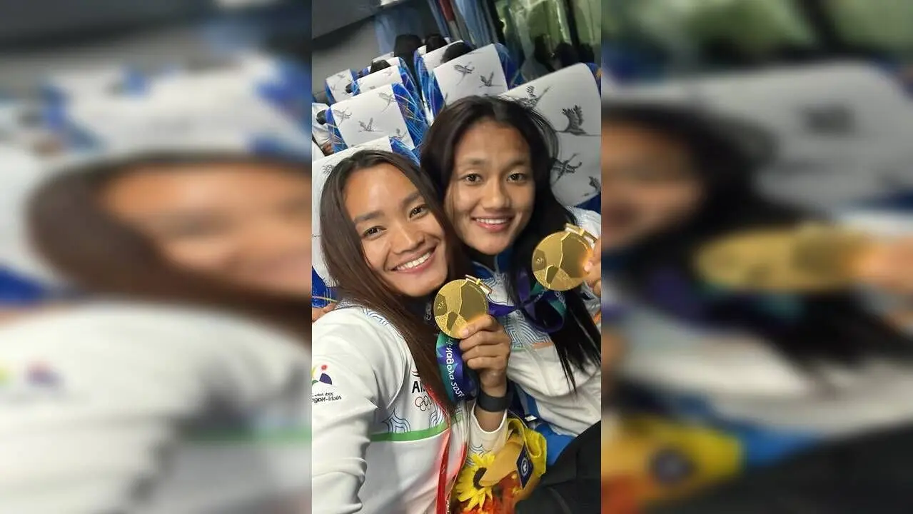 Mizoram's Lalremsiami, Lalthantluangi win Asian Games hockey gold