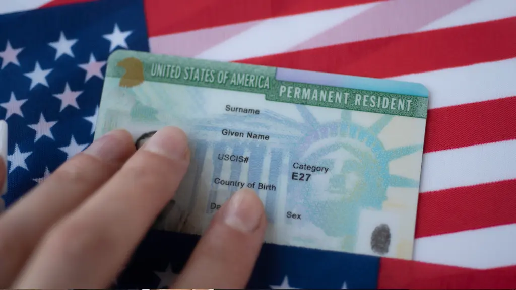 US judge orders Trump admin to open Green Card lottery by November 1