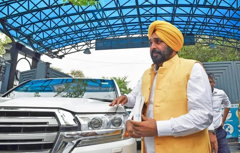 Mann promises skating track, Rs 1,790 crore sports boost