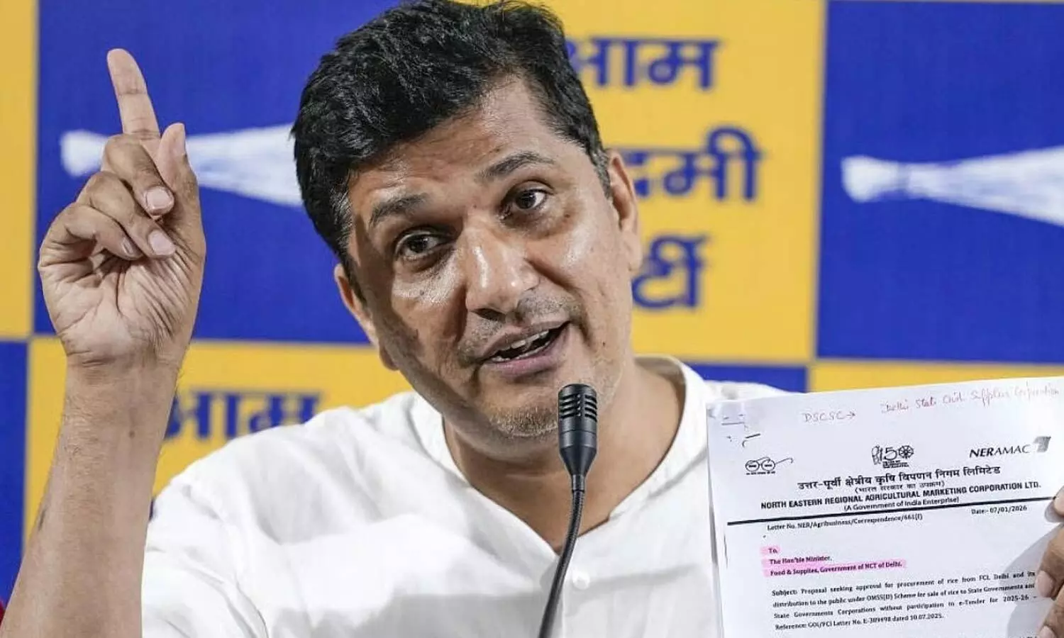 Saurabh Bharadwaj calls emergency meet, says Centre planning ‘something big’