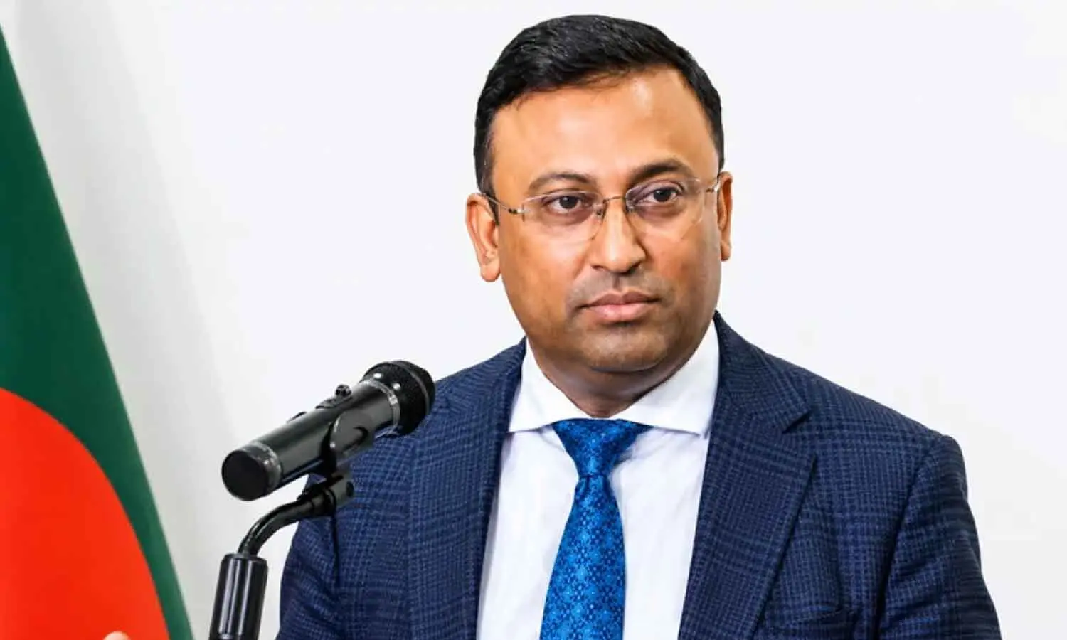Bangladesh minister: resolve water issues with India via dialogue