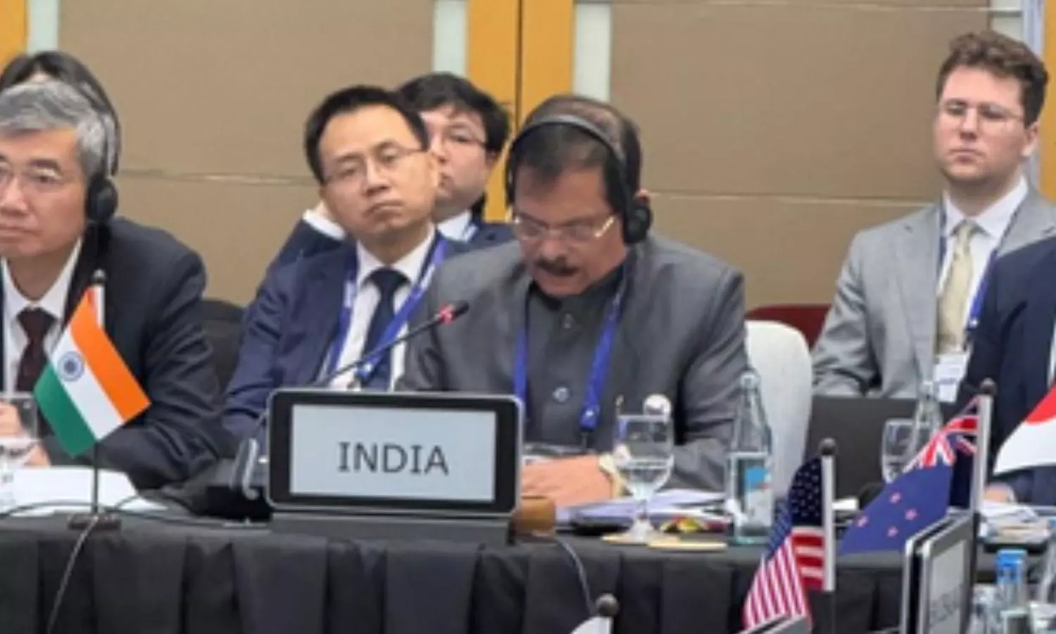 India backs 2,000 MW ASEAN power link to Singapore