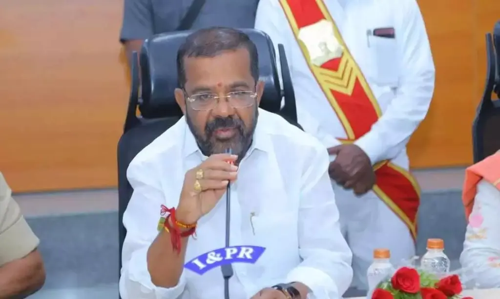 Warangal MLA slams KCR for dividing district 10 years on