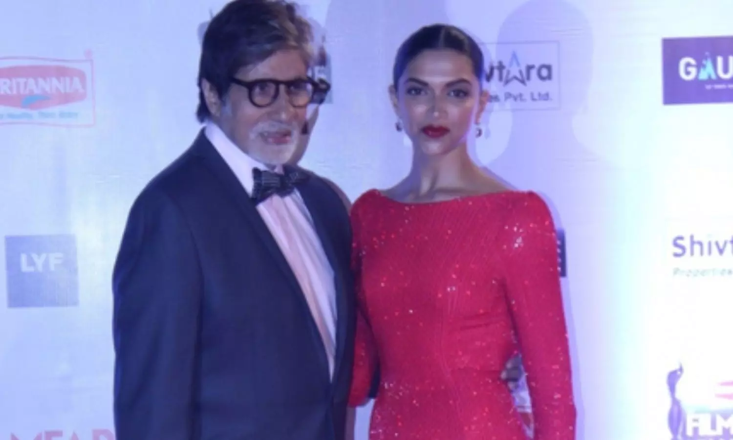 Amitabh Bachchan teased Deepika Padukone over eating habits on KBC