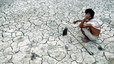 Maharashtra declares drought in 305 talukas, announces ₹5,000 per farmer