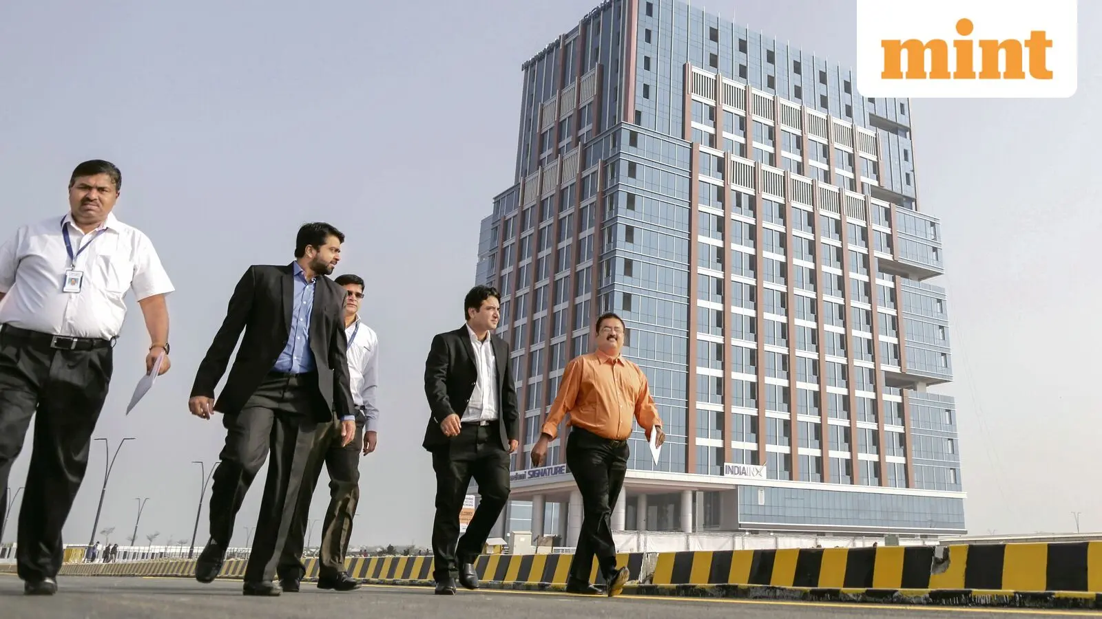 India, UK to explore cross-border listings through GIFT IFSC