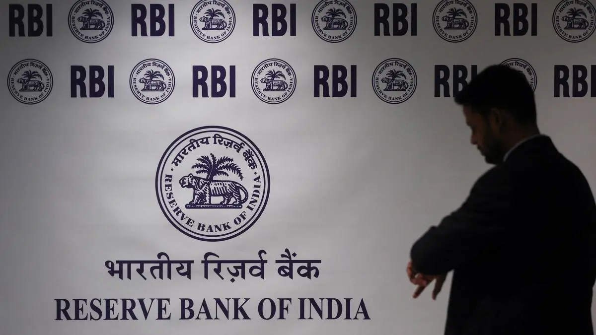 RBI clarifies freelancers must report overseas earnings monthly