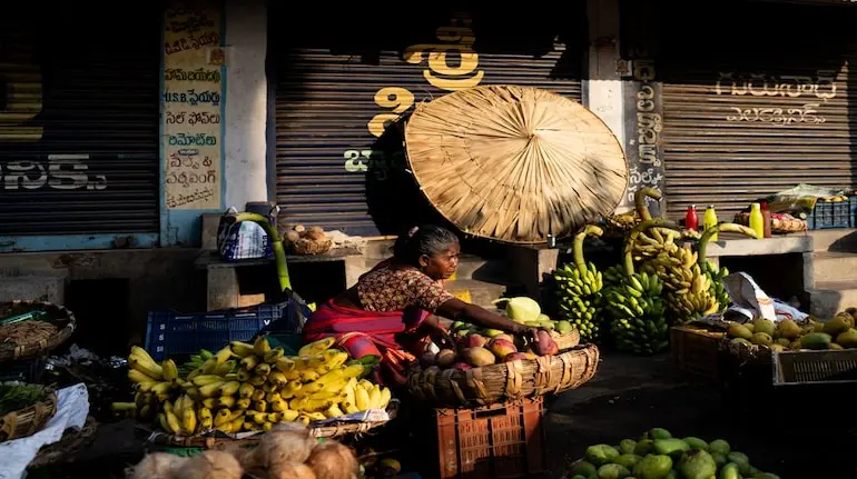 India caps weakest monsoon since 2015, food price risks rise