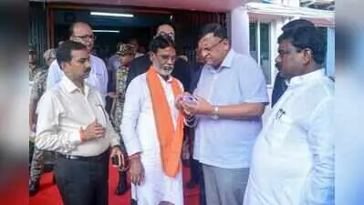 Ganga and Fulahar 750 metres apart, Bengal plans river course change