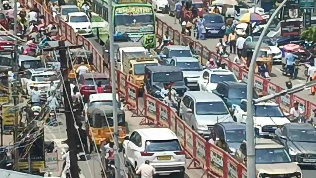 Kancheepuram gridlock for five hours hits Gandhi Jayanti traffic
