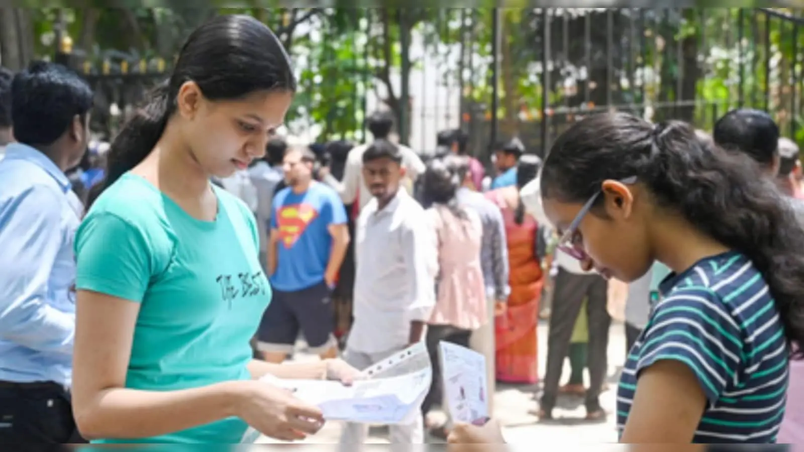 UPSSSC PET candidates report travel hardships, distant centres