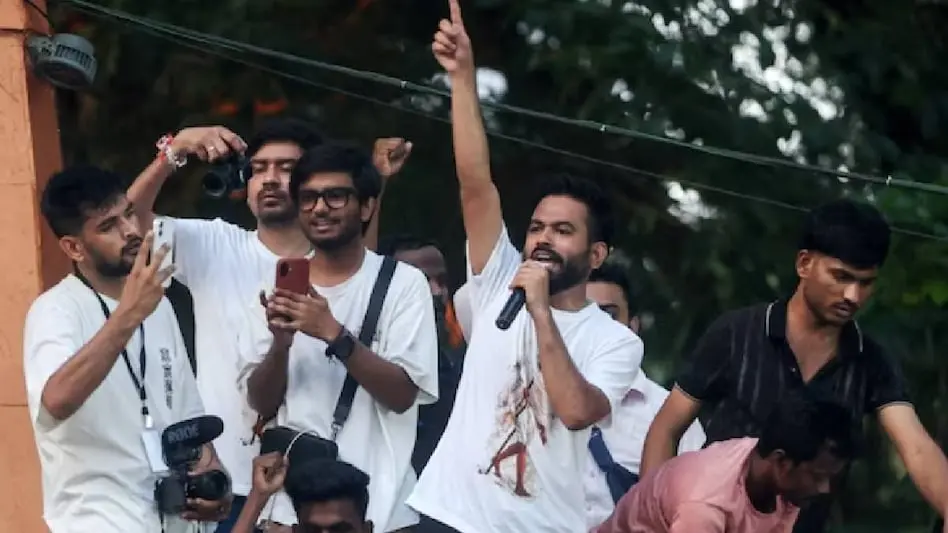 NHRC acts on minors in CJP protest, Mumbai police file FIR
