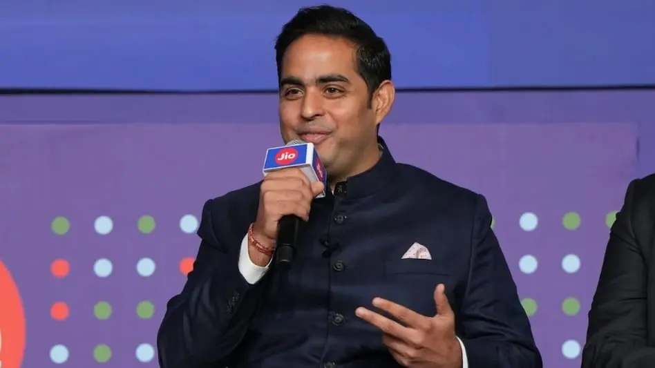 Jio IPO sets 12 records, gets 1.38 crore bids worth Rs 7.4 lakh crore