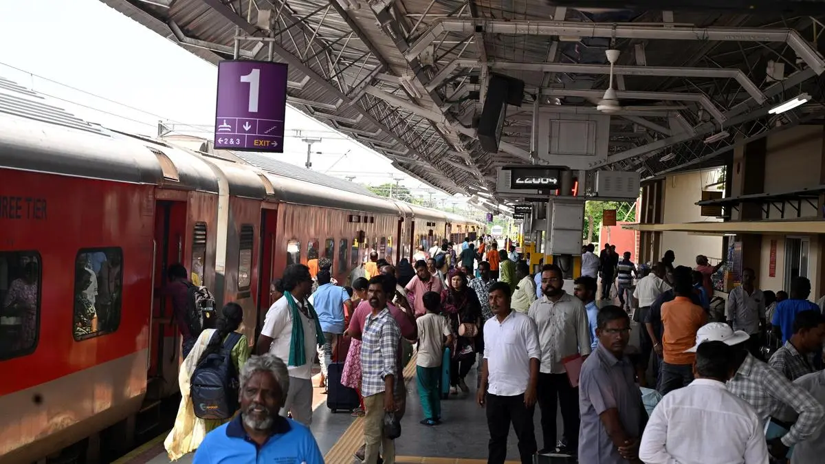 Railways warns of jail term for loud phone use on trains
